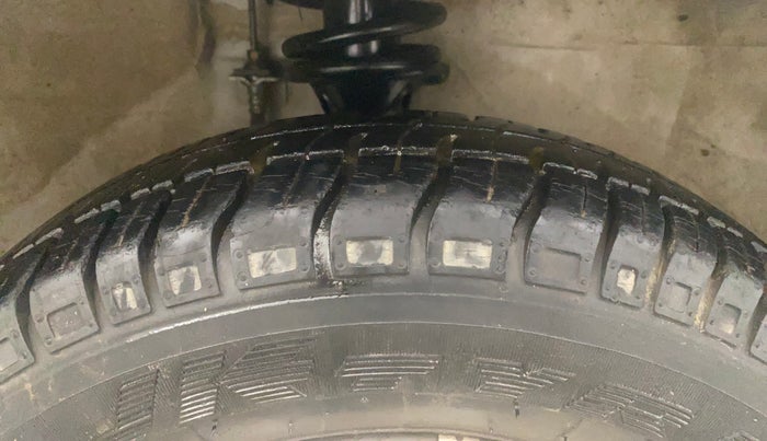 2015 Maruti Alto 800 LXI, Petrol, Manual, 20,931 km, Right Front Tyre Tread