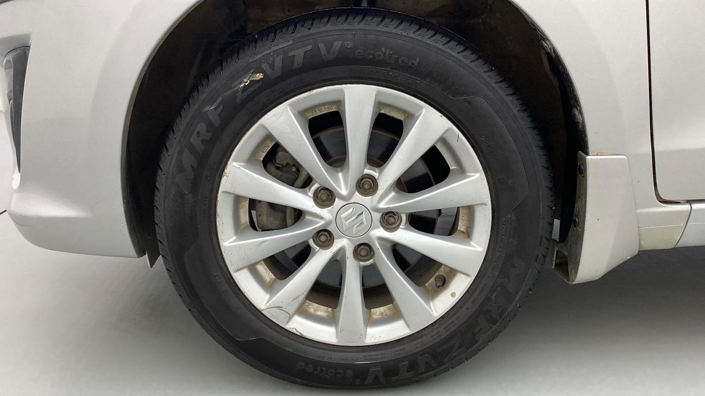 2012 Maruti Ertiga ZXI, Petrol, Manual, 71,736 km, Left Front Wheel