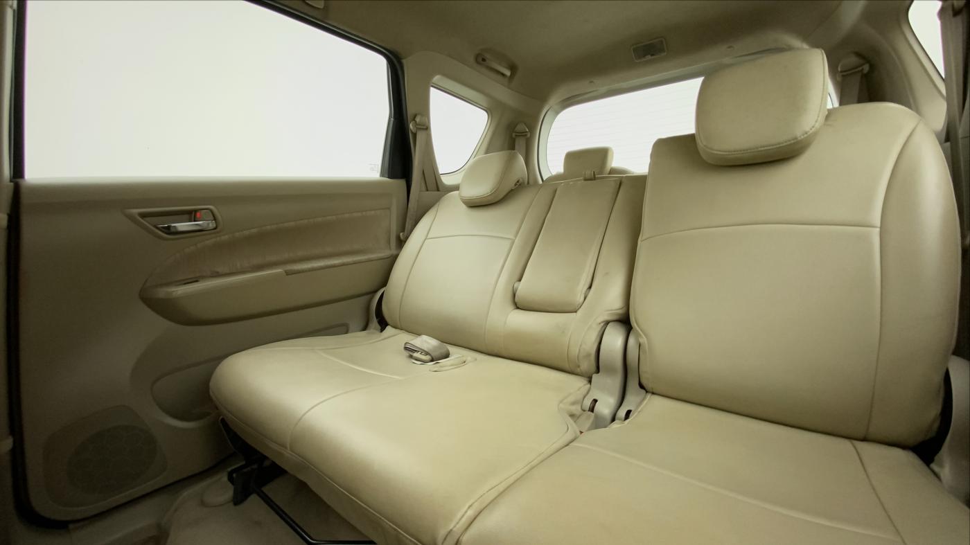 2012 Maruti Ertiga ZXI, Petrol, Manual, 71,736 km, Reclining Back Row Seats