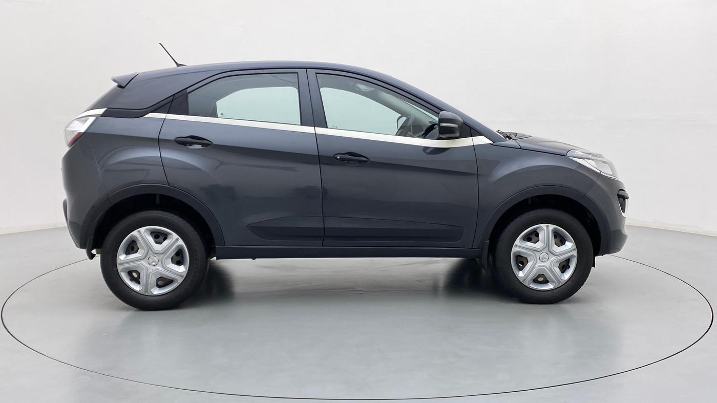 2018 Tata NEXON XMA 1.2, Petrol, Automatic, 46,603 km, Right Side View