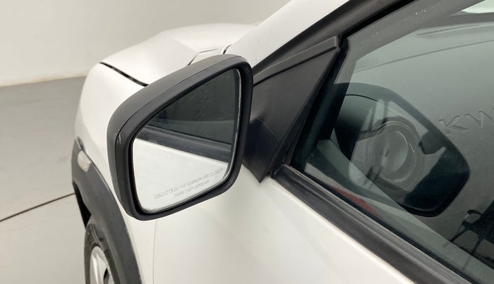2021 Renault Kwid RXL 1.0, Petrol, Manual, 29,828 km, Left rear-view mirror - Mirror movement not proper