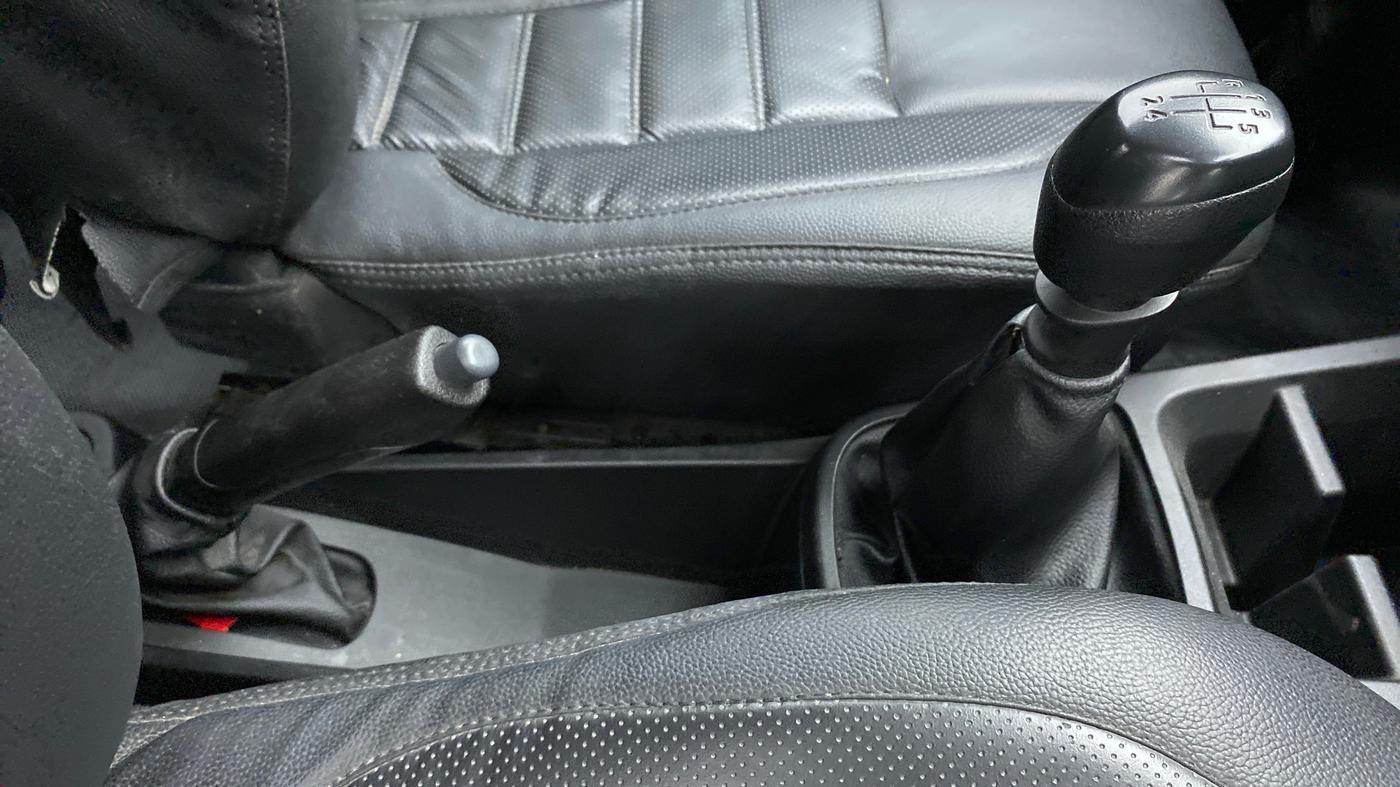 2021 Renault Kwid RXL 1.0, Petrol, Manual, 29,828 km, Gear Lever