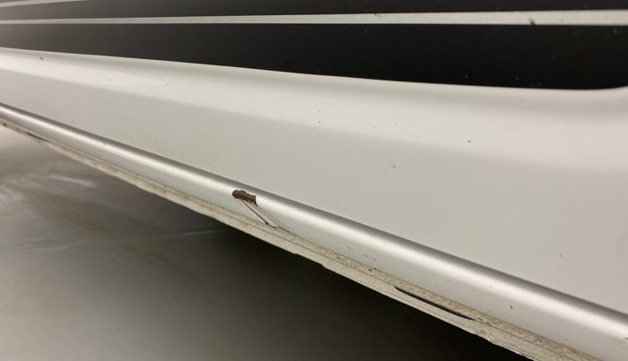 2021 Renault Kwid RXL 1.0, Petrol, Manual, 29,828 km, Right running board - Slightly dented