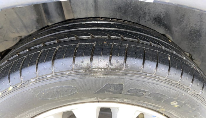 2022 Maruti Ciaz ZETA AT 1.5  SHVS PETROL, Petrol, Automatic, 19,893 km, Right Rear Tyre Tread