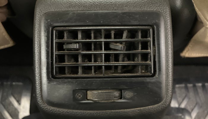 2018 Hyundai Xcent SX 1.2, Petrol, Manual, 27,692 km, Rear AC Vents