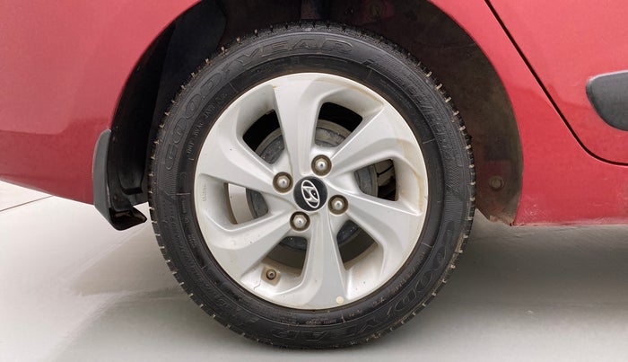 2018 Hyundai Xcent SX 1.2, Petrol, Manual, 27,692 km, Right Rear Wheel