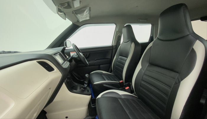 2021 Maruti New Wagon-R LXI CNG 1.0 L, CNG, Manual, 19,383 km, Right Side Front Door Cabin