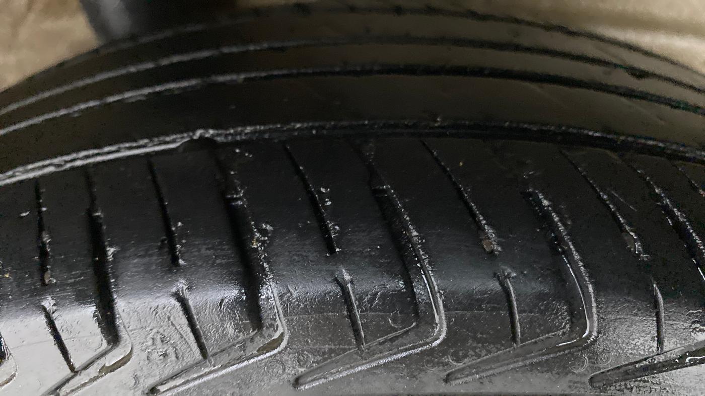 2021 Maruti New Wagon-R LXI CNG 1.0 L, CNG, Manual, 19,383 km, Right Rear Tyre Tread