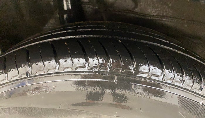 2018 Honda BR-V 1.5L I-VTEC VX, Petrol, Manual, 50,508 km, Right Rear Tyre Tread