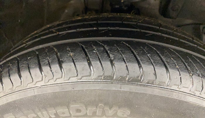 2018 Honda BR-V 1.5L I-VTEC VX, Petrol, Manual, 50,508 km, Right Front Tyre Tread