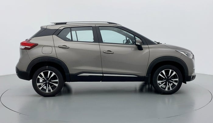 2019 Nissan Kicks XV PETROL, Petrol, Manual, 39,567 km, Right Side View