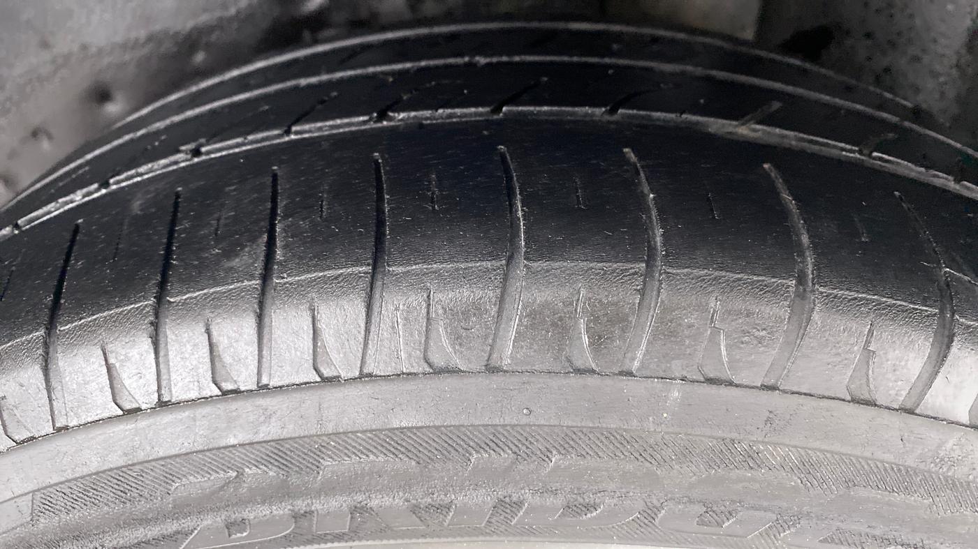 2013 Ford Figo 1.4 TITANIUM DURATORQ, Diesel, Manual, 68,997 km, Left Rear Tyre Tread
