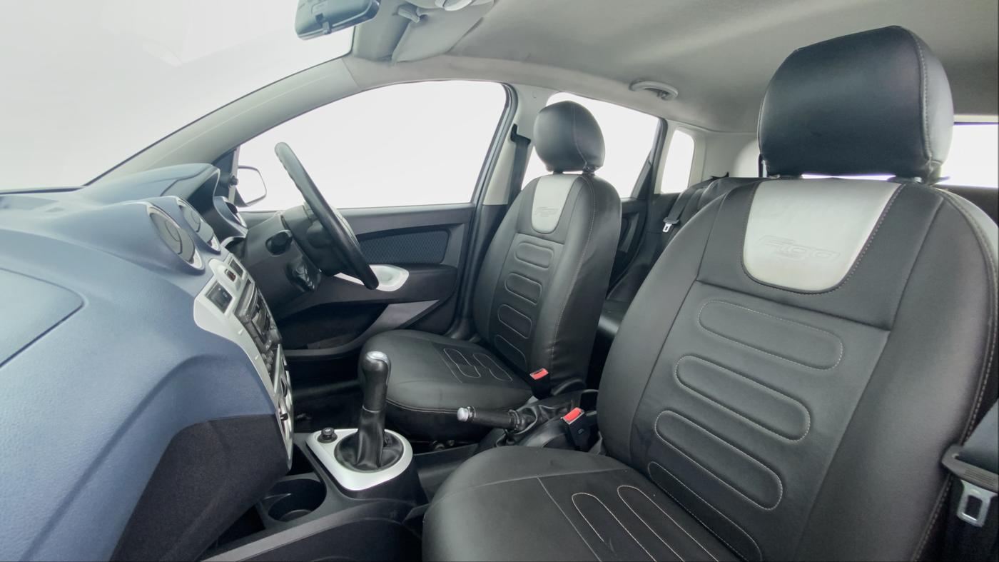 2013 Ford Figo 1.4 TITANIUM DURATORQ, Diesel, Manual, 68,997 km, Right Side Front Door Cabin