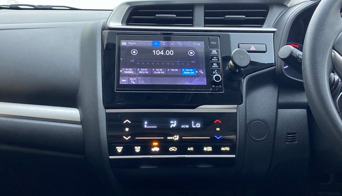 2017 Honda WR-V 1.2 i-VTEC VX MT, Petrol, Manual, 31,789 km, Air Conditioner