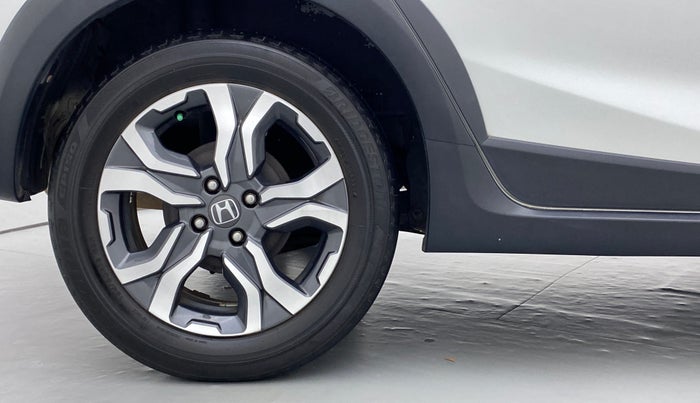 2017 Honda WR-V 1.2 i-VTEC VX MT, Petrol, Manual, 31,789 km, Right Rear Wheel