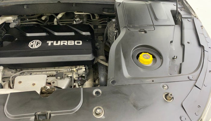 2022 MG HECTOR PLUS SUPER 1.5 PETROL TURBO HYBRID MT 7-STR, Petrol, Manual, 22,736 km, Engine View - Left