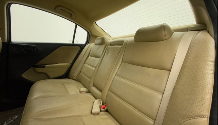 2014 Honda City 1.5L I-VTEC SV, Petrol, Manual, 31,527 km, Right Side Rear Door Cabin