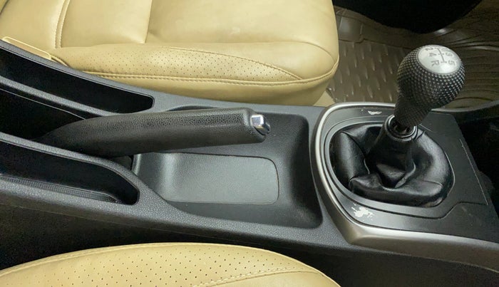 2014 Honda City 1.5L I-VTEC SV, Petrol, Manual, 31,527 km, Gear Lever
