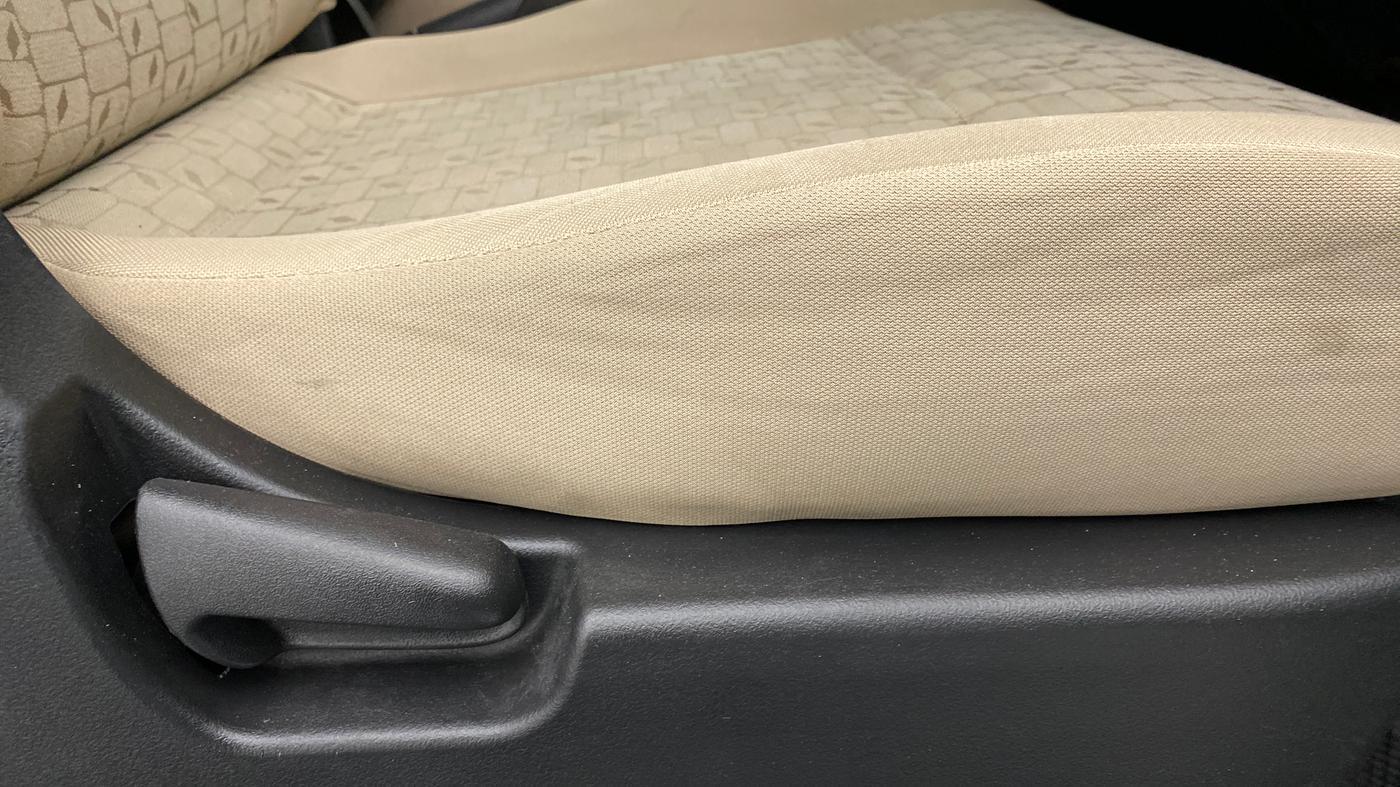 2018 Maruti Wagon R 1.0 VXI, Petrol, Manual, Driver Side Adjustment Panel