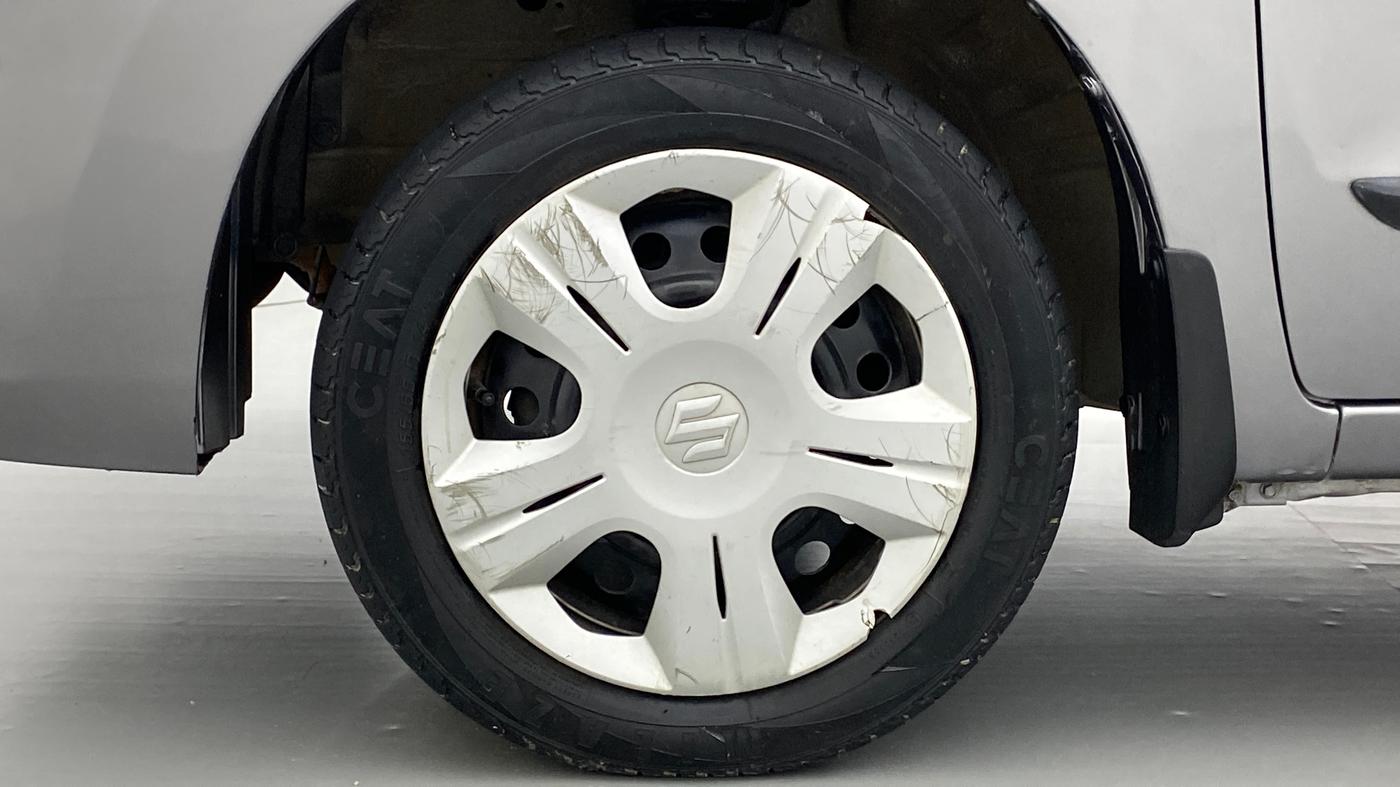 2018 Maruti Wagon R 1.0 VXI, Petrol, Manual, Left Front Wheel