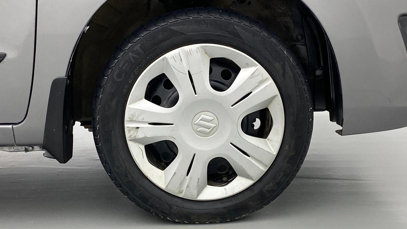 2018 Maruti Wagon R 1.0 VXI, Petrol, Manual, Right Front Wheel