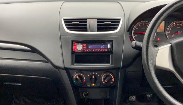 2014 Maruti Swift VXI D, Petrol, Manual, 51,936 km, Air Conditioner