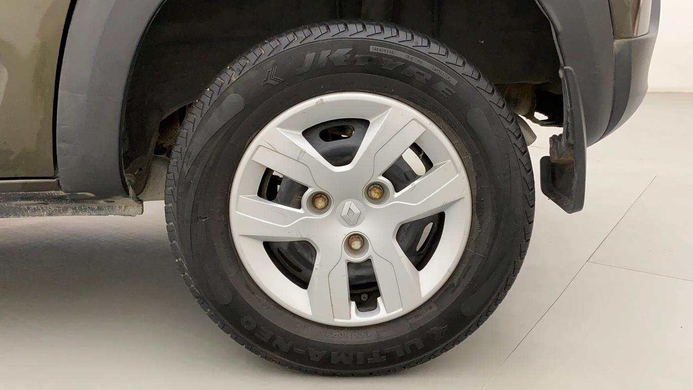 2017 Renault Kwid RXT 1.0, Petrol, Manual, 21,138 km, Left Rear Wheel