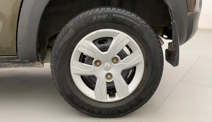 2017 Renault Kwid RXT 1.0, Petrol, Manual, 21,138 km, Left Rear Wheel