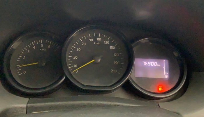 2015 Renault Duster 85 PS RXE DIESEL, Diesel, Manual, 76,908 km, Odometer Image