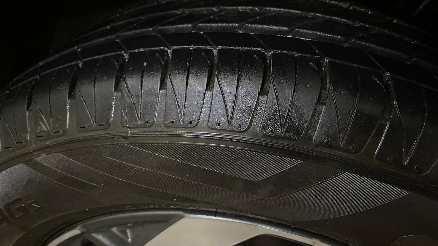 2019 Hyundai VENUE SX 1.0 TURBO, Petrol, Manual, 45,527 km, Right Front Tyre Tread