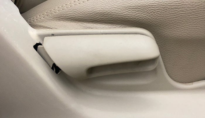 2017 Maruti Ertiga VDI SHVS, Diesel, Manual, 47,964 km, Driver Side Adjustment Panel