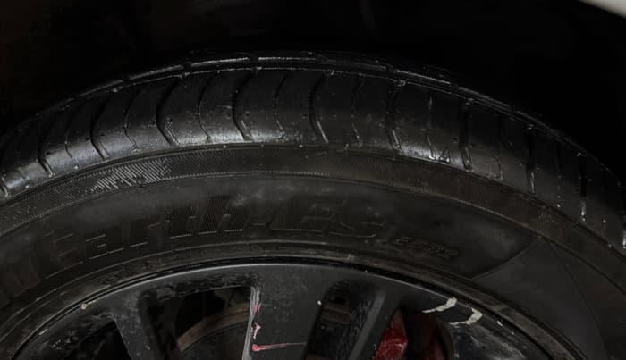2021 Maruti Celerio ZXI PLUS, CNG, Manual, 37,983 km, Right Front Tyre Tread