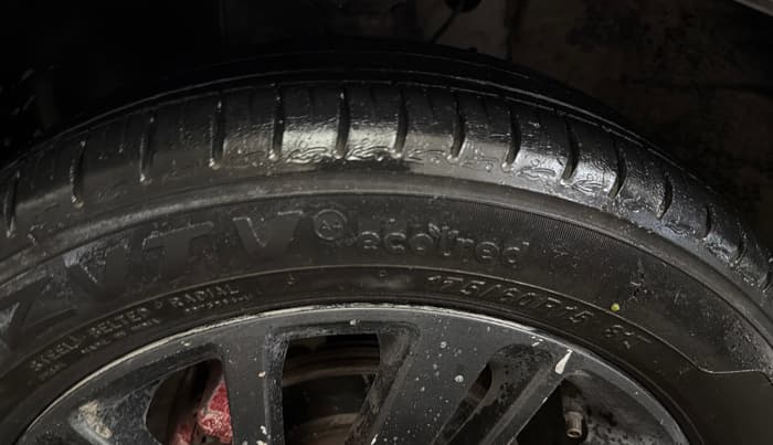 2021 Maruti Celerio ZXI PLUS, CNG, Manual, 37,983 km, Left Front Tyre Tread