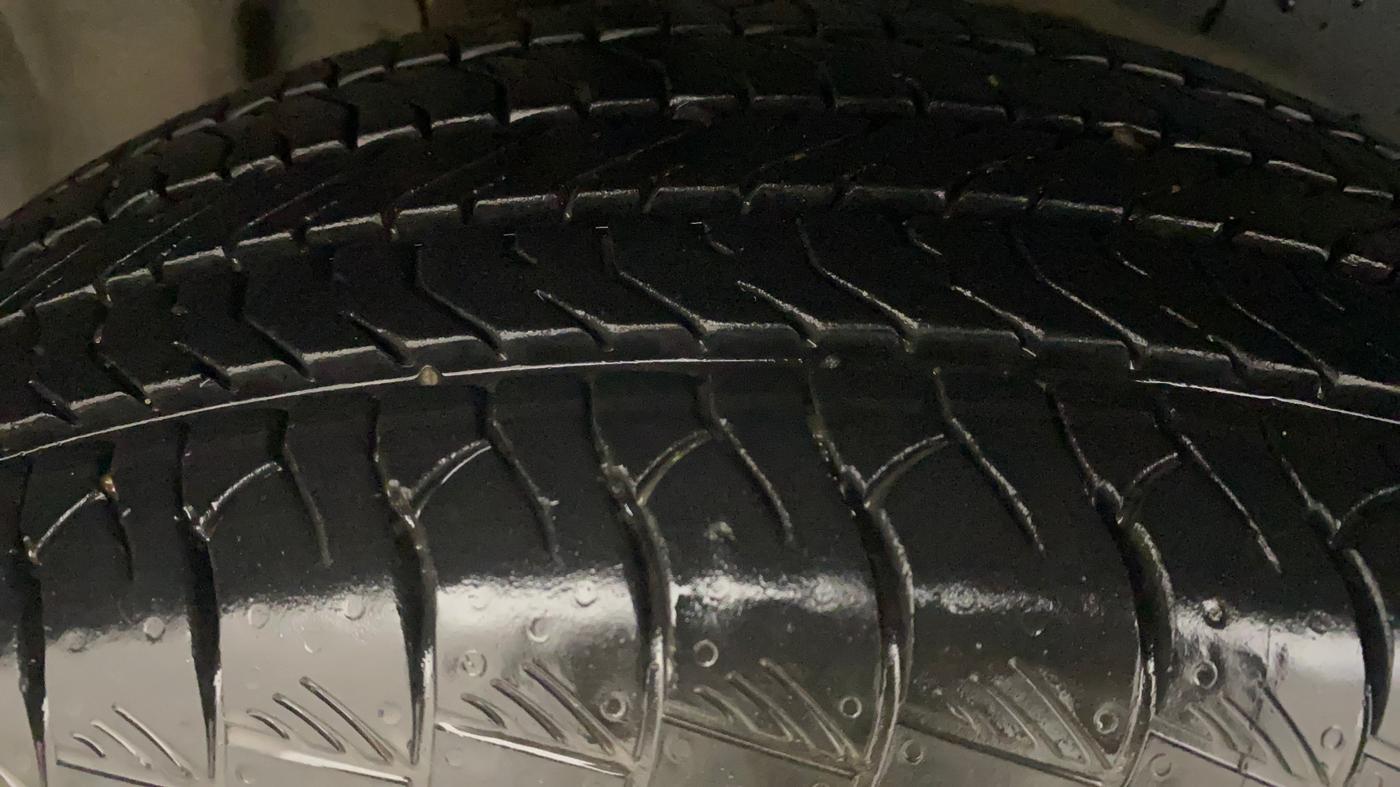 2023 Maruti Grand Vitara ALPHA SMART HYBRID AT, Petrol, Automatic, 7,822 km, Right Rear Tyre Tread