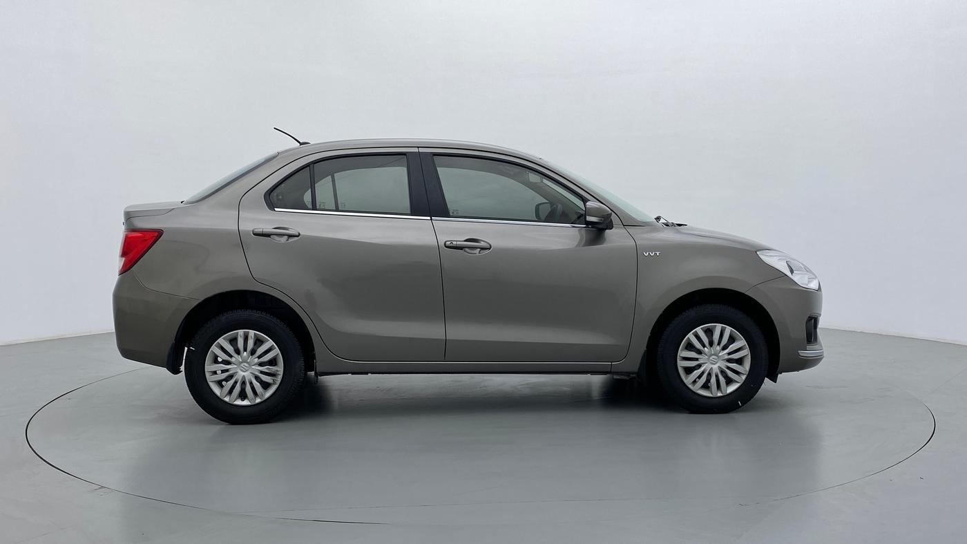 2018 Maruti Dzire VXI AMT, Petrol, Automatic, 17,657 km, Right Side View