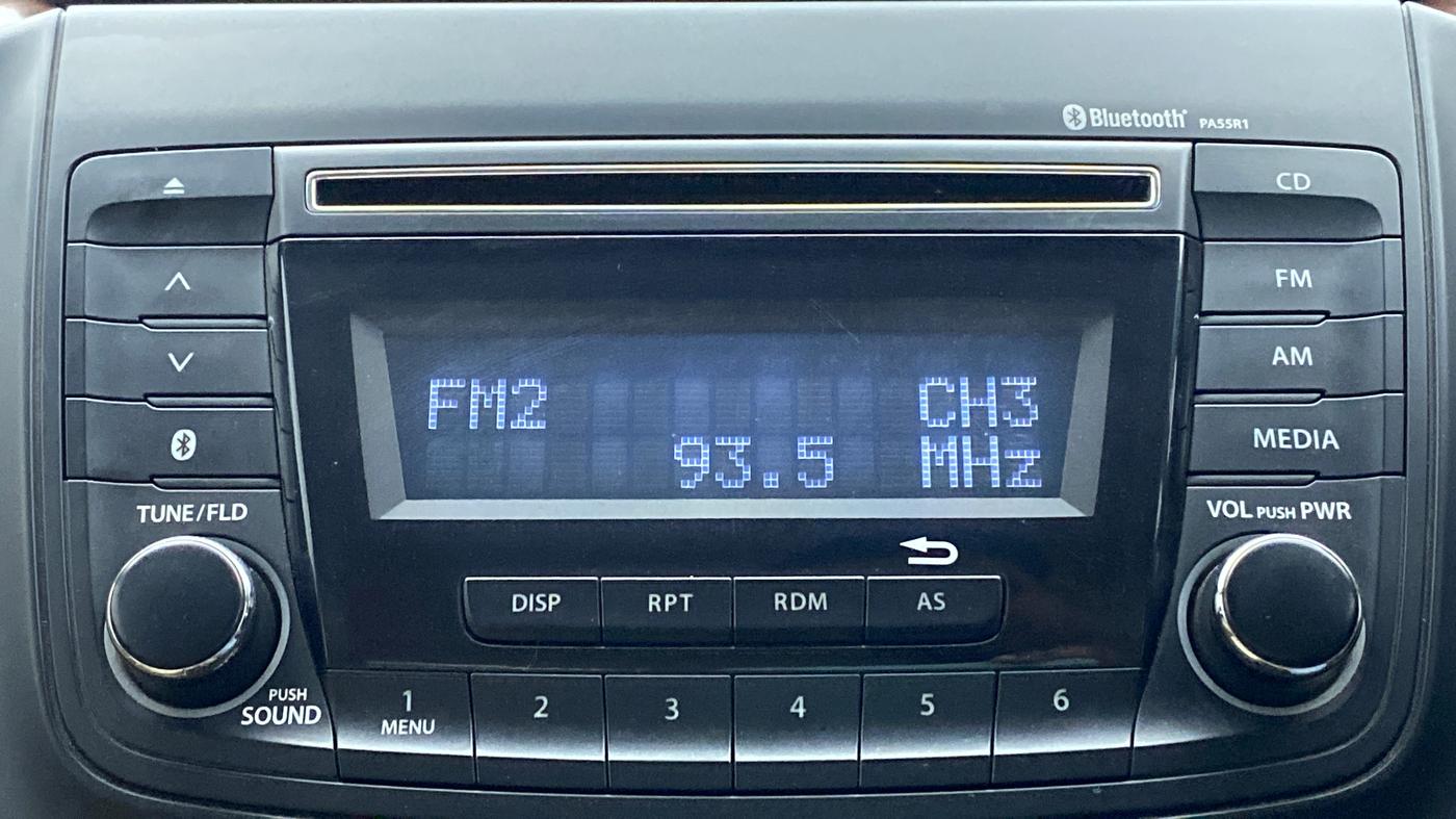 2018 Maruti Dzire VXI AMT, Petrol, Automatic, 17,657 km, Infotainment System