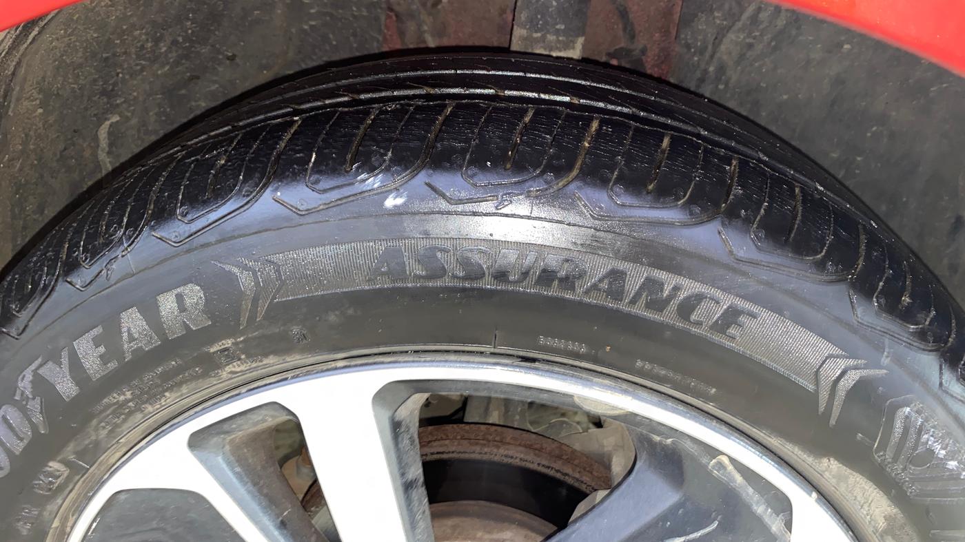 2021 Tata ALTROZ XZ PLUS PETROL, Petrol, Manual, 29,312 km, Right Front Tyre Tread