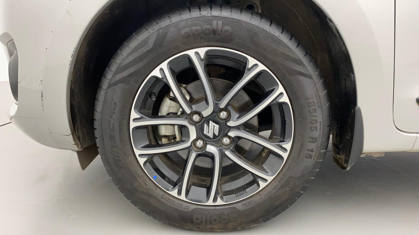 2021 Maruti Swift ZXI PLUS AMT, Petrol, Automatic, 17,640 km, Left Front Wheel