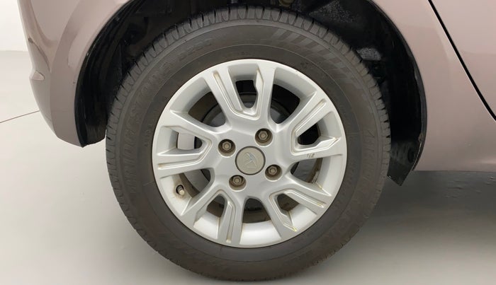 2016 Tata Tiago XZ PETROL, Petrol, Manual, 42,840 km, Right Rear Wheel