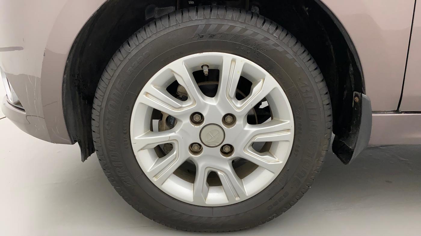 2016 Tata Tiago XZ PETROL, Petrol, Manual, 42,840 km, Left Front Wheel