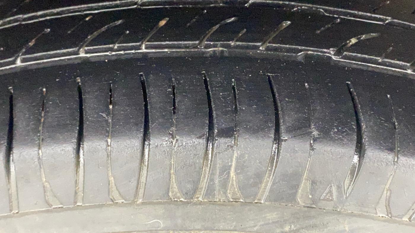 2015 Datsun Go T, Petrol, Manual, 73,582 km, Left Rear Tyre Tread