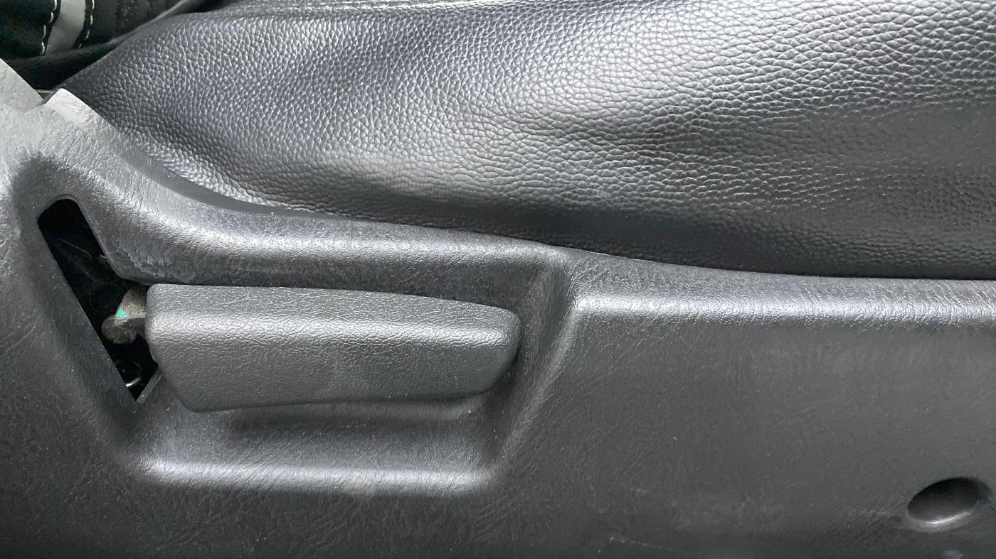 2020 Maruti Alto LXI, Petrol, Manual, 11,634 km, Driver Side Adjustment Panel