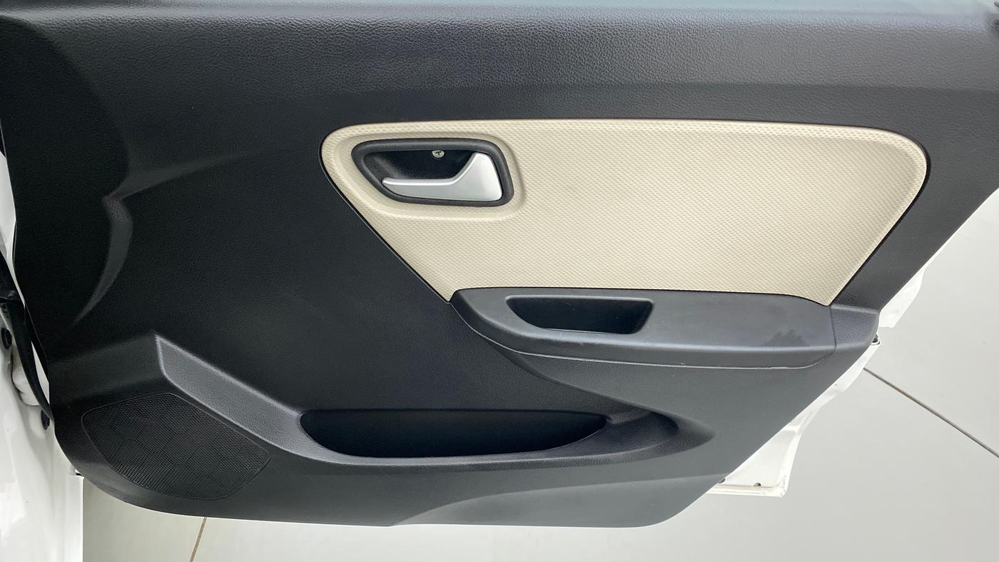 2020 Maruti Alto LXI, Petrol, Manual, 11,634 km, Driver Side Door Panels Control