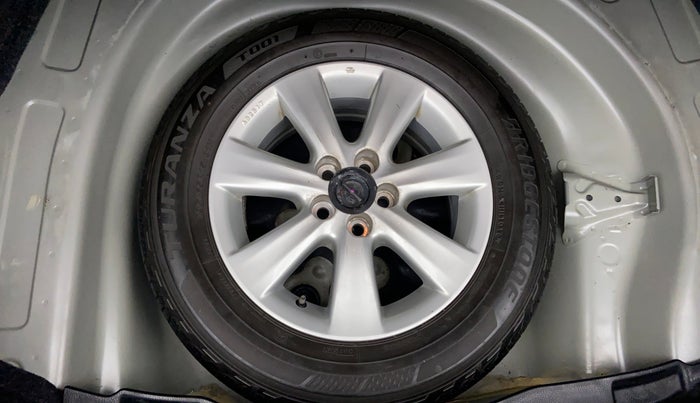 2016 Toyota Corolla Altis G AT, Petrol, Automatic, 36,622 km, Spare Tyre