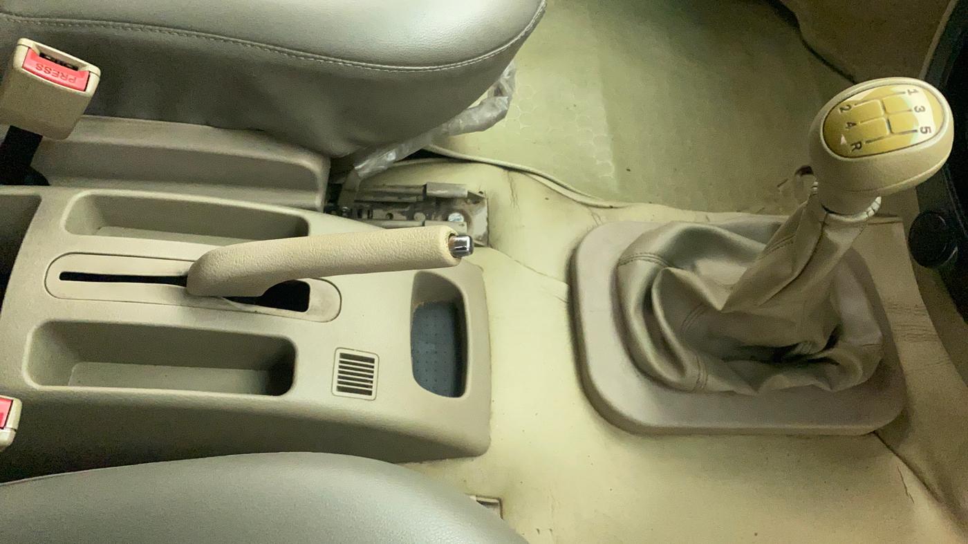 2014 Mahindra Xylo D4 BS IV, Diesel, Manual, 73,064 km, Gear Lever