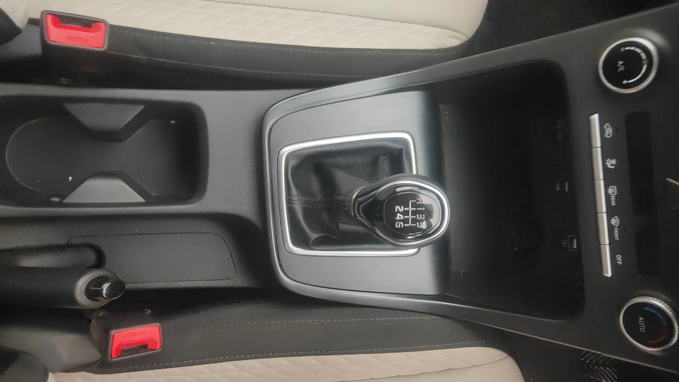 2020 Hyundai Creta S 1.5 PETROL, Petrol, Manual, 48,156 km, Gear Lever