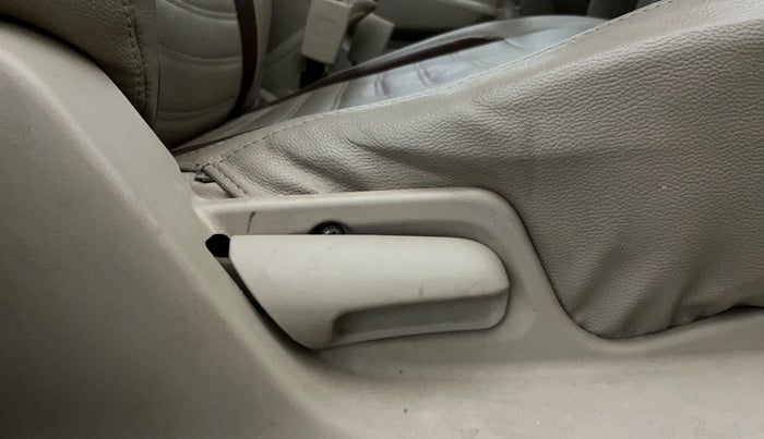 2014 Maruti Swift Dzire VXI, Petrol, Manual, 54,963 km, Driver Side Adjustment Panel