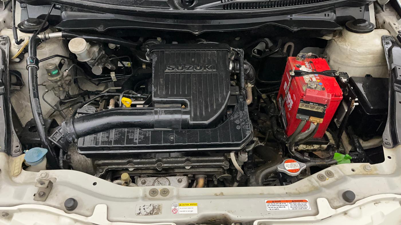 2014 Maruti Swift Dzire VXI, Petrol, Manual, 55,036 km, Engine View