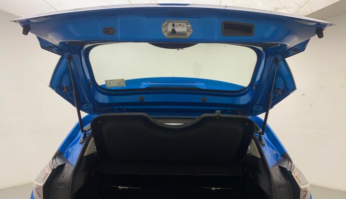 2018 Tata NEXON XM PETROL, Petrol, Manual, 39,594 km, Boot Door Open