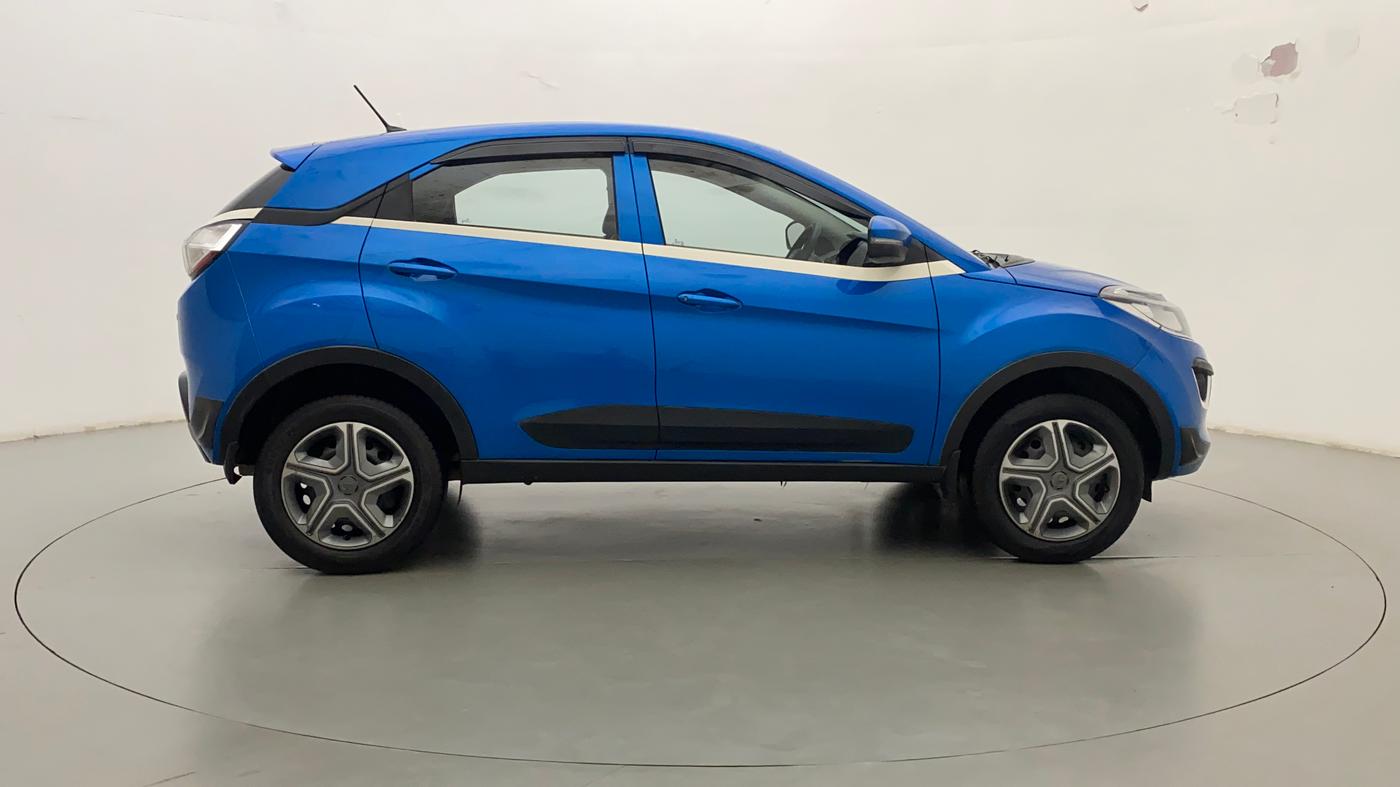 2018 Tata NEXON XM PETROL, Petrol, Manual, 39,594 km, Right Side